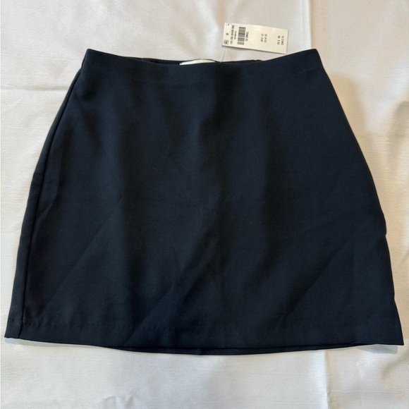 Abercrombie & Fitch Dresses & Skirts - The A&F Scarlett Mini Skort